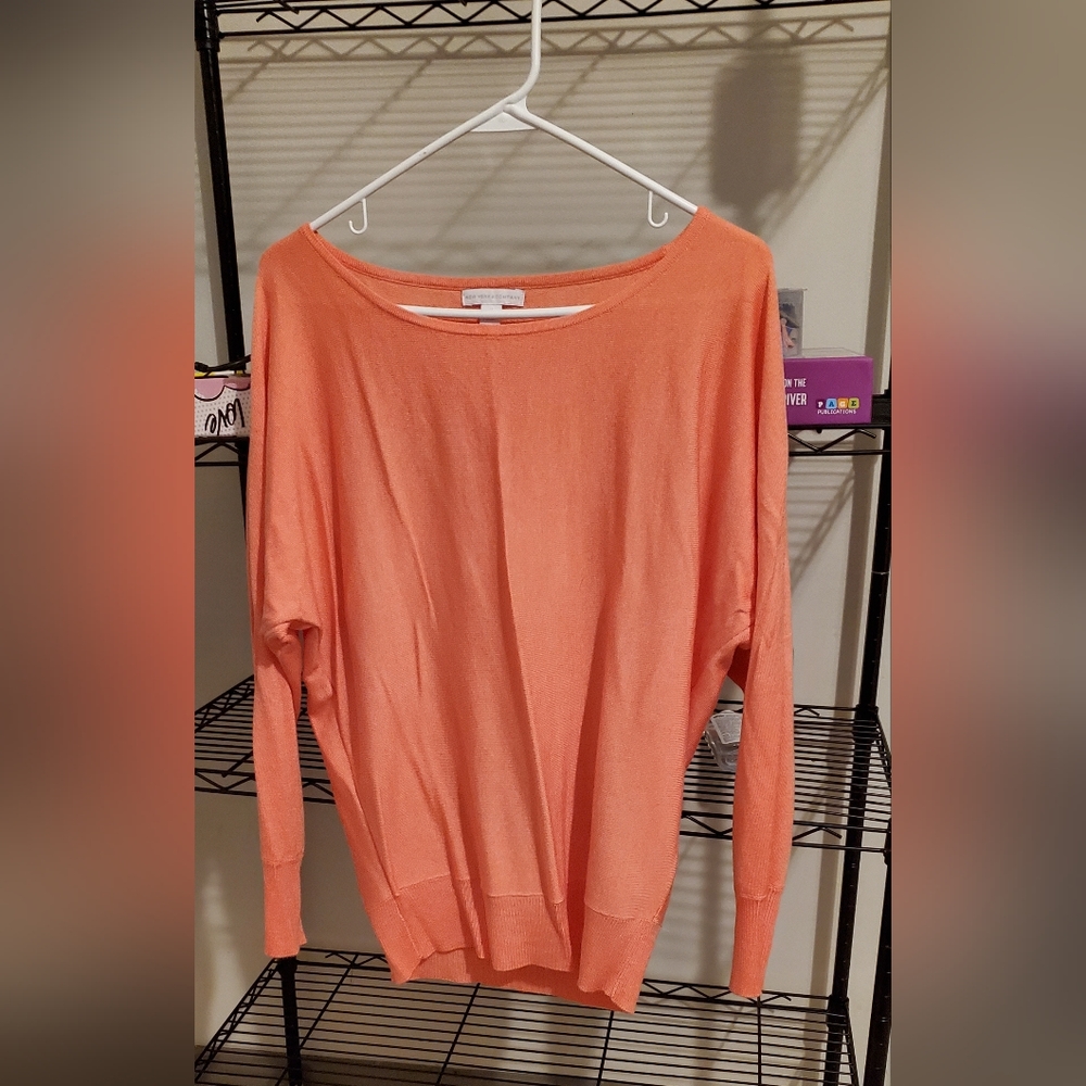 Light Sweater Shirt/New York &Company/Medium/Peachy
